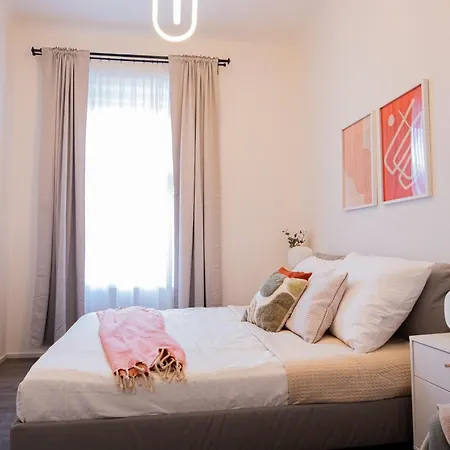 Rentero Apartment, 5 Min National Muzeum Modern Black Rose * Praga
