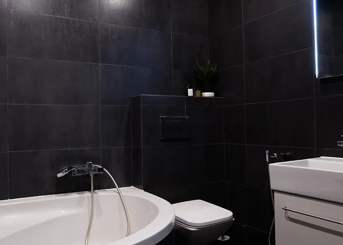 Rentero Apartment, 5 Min National Muzeum Modern Black Rose Prague